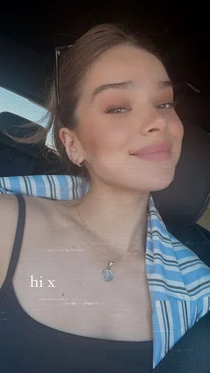 Hailee Steinfeld OnlyFans Leaked Free Thumbnail Picture - #5o3IxzNkhh