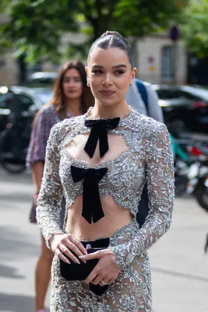 Hailee Steinfeld OnlyFans Leaked Free Thumbnail Picture - #5u1oh81JFA