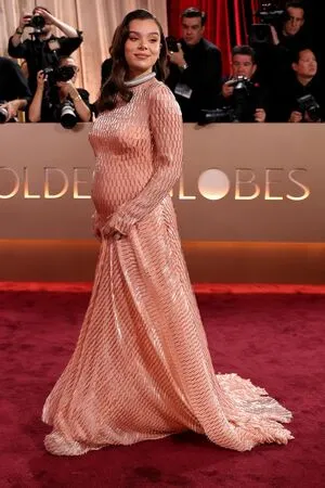 Hailee Steinfeld OnlyFans Leaked Free Thumbnail Picture - #8NDEbIZW6v