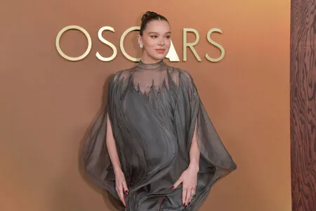 Hailee Steinfeld OnlyFans Leaked Free Thumbnail Picture - #AsM0YOQgiM