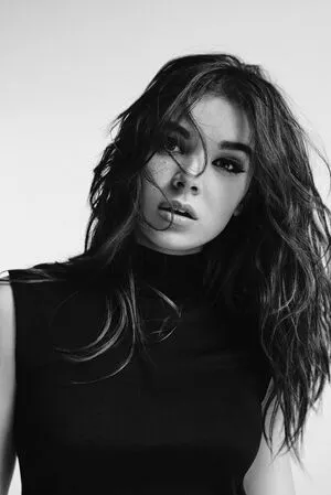 Hailee Steinfeld OnlyFans Leaked Free Thumbnail Picture - #Cq0dAnBJ3o