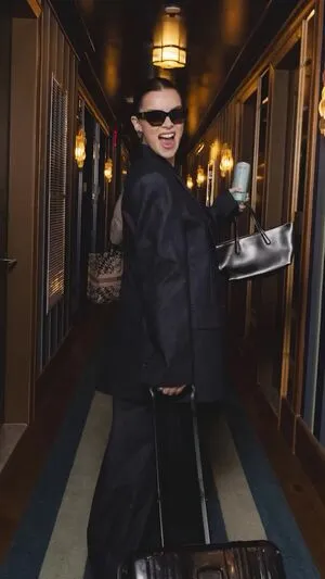 Hailee Steinfeld OnlyFans Leaked Free Thumbnail Picture - #FdDkWmVCg5