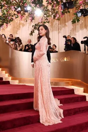 Hailee Steinfeld OnlyFans Leaked Free Thumbnail Picture - #GijQL1WNPC