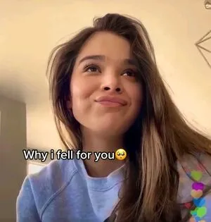 Hailee Steinfeld OnlyFans Leaked Free Thumbnail Picture - #R0Gz0mzjd4