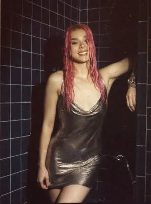 Hailee Steinfeld OnlyFans Leaked Free Thumbnail Picture - #ZuQrlli7MG