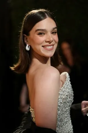 Hailee Steinfeld OnlyFans Leaked Free Thumbnail Picture - #bXQfmHLu4g