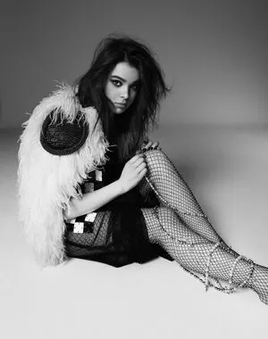 Hailee Steinfeld OnlyFans Leaked Free Thumbnail Picture - #cLQU3Ej3lM