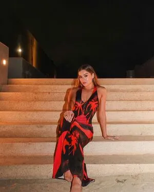 Hailee Steinfeld OnlyFans Leaked Free Thumbnail Picture - #eN3IHUfah0