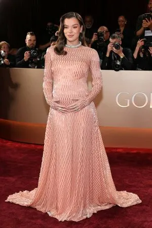 Hailee Steinfeld OnlyFans Leaked Free Thumbnail Picture - #j3TWt5JQxA