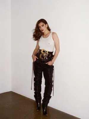 Hailee Steinfeld OnlyFans Leaked Free Thumbnail Picture - #y9VlTvem2b