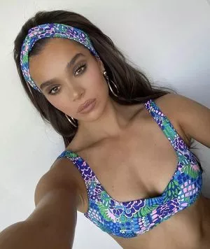 Hailee Steinfeld OnlyFans Leaked Free Thumbnail Picture - #4mm4jQy7Ee