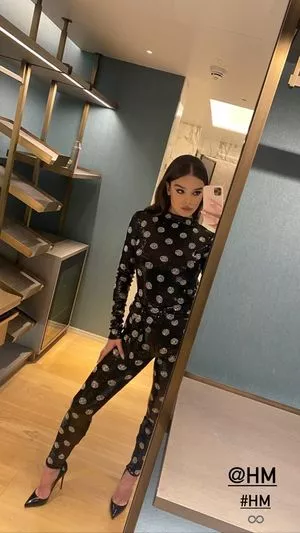 Hailee Steinfeld OnlyFans Leaked Free Thumbnail Picture - #5Lebrv7JEN