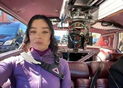 Hailee Steinfeld OnlyFans Leaked Free Thumbnail Picture - #AYrEGNXpOw
