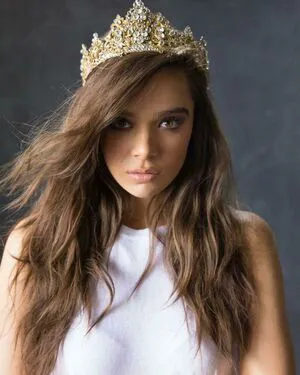 Hailee Steinfeld OnlyFans Leaked Free Thumbnail Picture - #DioH46EvTV