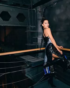 Hailee Steinfeld OnlyFans Leaked Free Thumbnail Picture - #F3UKrgGsyy