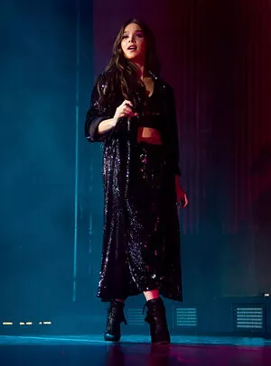 Hailee Steinfeld OnlyFans Leaked Free Thumbnail Picture - #FUdSh56DpK