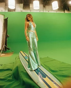 Hailee Steinfeld OnlyFans Leaked Free Thumbnail Picture - #KdztDt0qp2