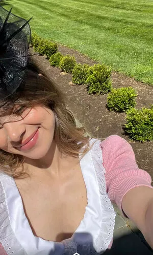 Hailee Steinfeld OnlyFans Leaked Free Thumbnail Picture - #Mo9POkFcaW