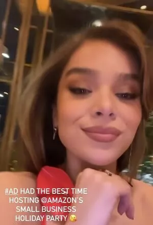 Hailee Steinfeld OnlyFans Leaked Free Thumbnail Picture - #NjWWKAxWeX