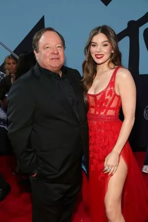 Hailee Steinfeld OnlyFans Leaked Free Thumbnail Picture - #OA7wmJlhJE