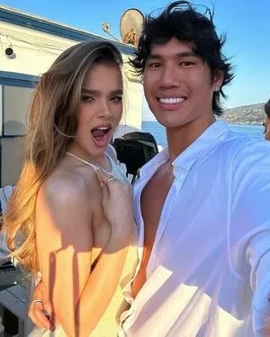 Hailee Steinfeld OnlyFans Leaked Free Thumbnail Picture - #OR3iDwb8Ow