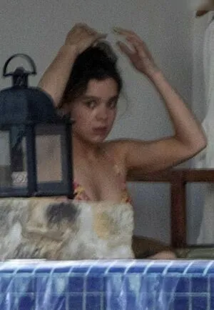 Hailee Steinfeld OnlyFans Leaked Free Thumbnail Picture - #Q0OUt5kKtJ