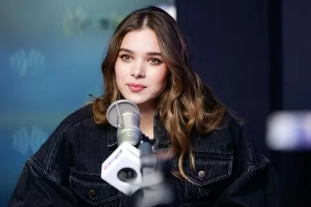 Hailee Steinfeld OnlyFans Leaked Free Thumbnail Picture - #QnzjulAGum