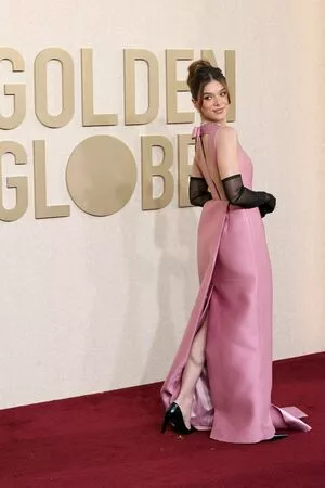Hailee Steinfeld OnlyFans Leaked Free Thumbnail Picture - #byxuW4PVe0