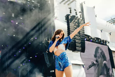 Hailee Steinfeld OnlyFans Leaked Free Thumbnail Picture - #dVWFPENNM1