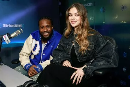 Hailee Steinfeld OnlyFans Leaked Free Thumbnail Picture - #g3np0u3IwH