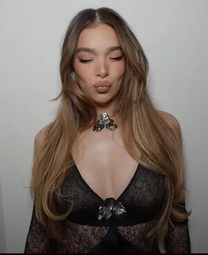 Hailee Steinfeld OnlyFans Leaked Free Thumbnail Picture - #gg6l7G2sQM