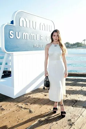 Hailee Steinfeld OnlyFans Leaked Free Thumbnail Picture - #nKjR2CXjMe