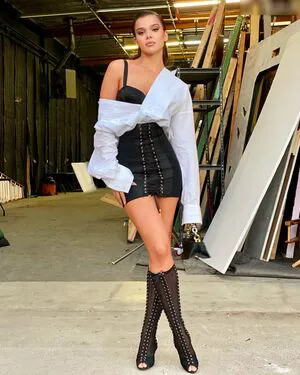 Hailee Steinfeld OnlyFans Leaked Free Thumbnail Picture - #urDobfRIUf