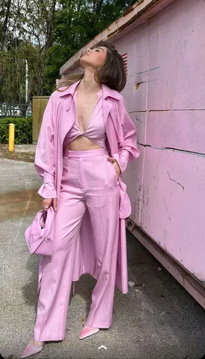 Hailee Steinfeld OnlyFans Leaked Free Thumbnail Picture - #v6JmuCTxJX