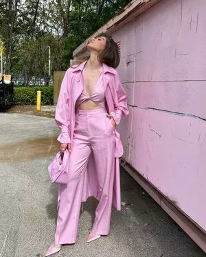 Hailee Steinfeld OnlyFans Leaked Free Thumbnail Picture - #vW2IT9sbHx