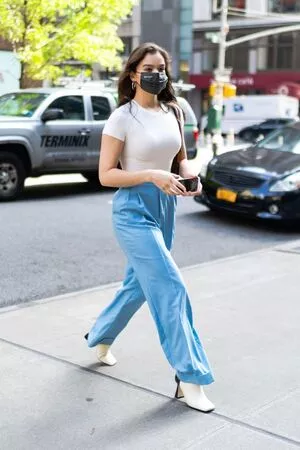 Hailee Steinfeld OnlyFans Leaked Free Thumbnail Picture - #xVvUg80Hy1