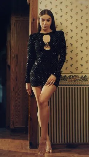 Hailee Steinfeld OnlyFans Leaked Free Thumbnail Picture - #yjt5PU7vaX