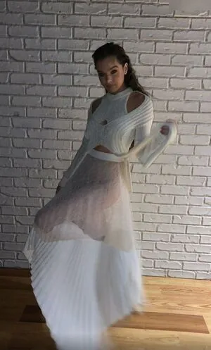 Hailee Steinfeld OnlyFans Leaked Free Thumbnail Picture - #z1Spnw9YSQ