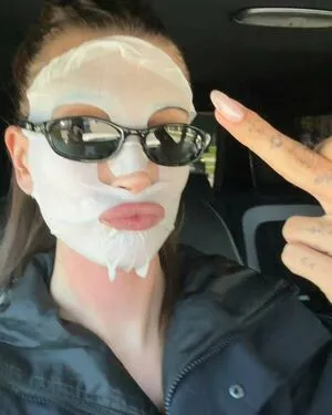 Hailey Baldwin Bieber OnlyFans Leaked Free Thumbnail Picture - #BlCQYK4Kra
