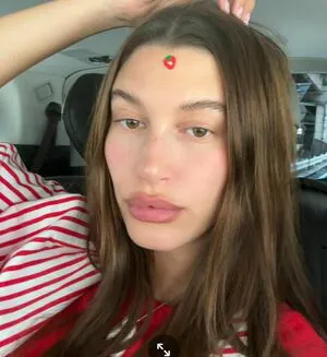 Hailey Baldwin Bieber OnlyFans Leaked Free Thumbnail Picture - #ZjLDYykAmh