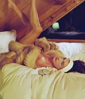 Hailey Baldwin Bieber OnlyFans Leaked Free Thumbnail Picture - #appT2pdAvq