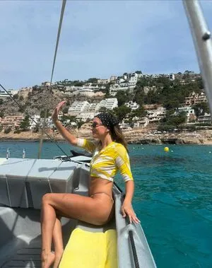 Hailey Baldwin Bieber OnlyFans Leaked Free Thumbnail Picture - #ehzMZEXp4x