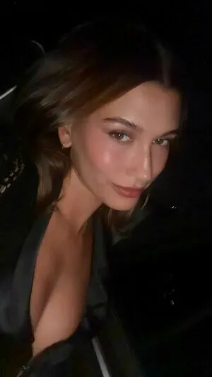 Hailey Baldwin Bieber OnlyFans Leaked Free Thumbnail Picture - #p7OFkOwfQ3