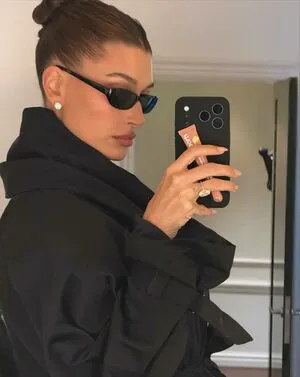 Hailey Baldwin Bieber OnlyFans Leaked Free Thumbnail Picture - #uf6P7t03ZJ