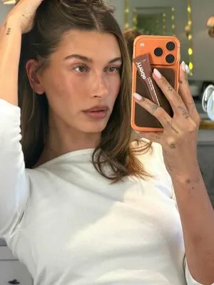 Hailey Baldwin Bieber OnlyFans Leaked Free Thumbnail Picture - #xlBMGaRnPb