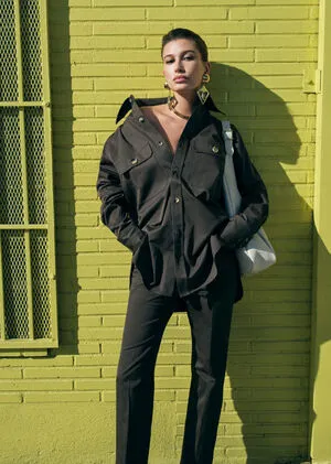 Hailey Baldwin OnlyFans Leaked Free Thumbnail Picture - #F7KuNA14vn