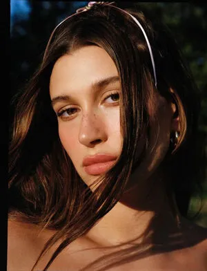 Hailey Baldwin OnlyFans Leaked Free Thumbnail Picture - #KFc9uw0wn4