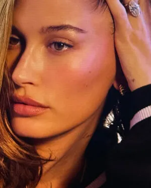 Hailey Baldwin OnlyFans Leaked Free Thumbnail Picture - #QKWpdfshdv