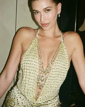 Hailey Baldwin OnlyFans Leaked Free Thumbnail Picture - #WbYx4PdU26