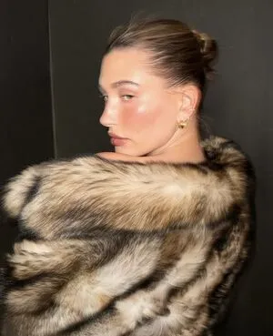 Hailey Baldwin OnlyFans Leaked Free Thumbnail Picture - #fUit53x4VE